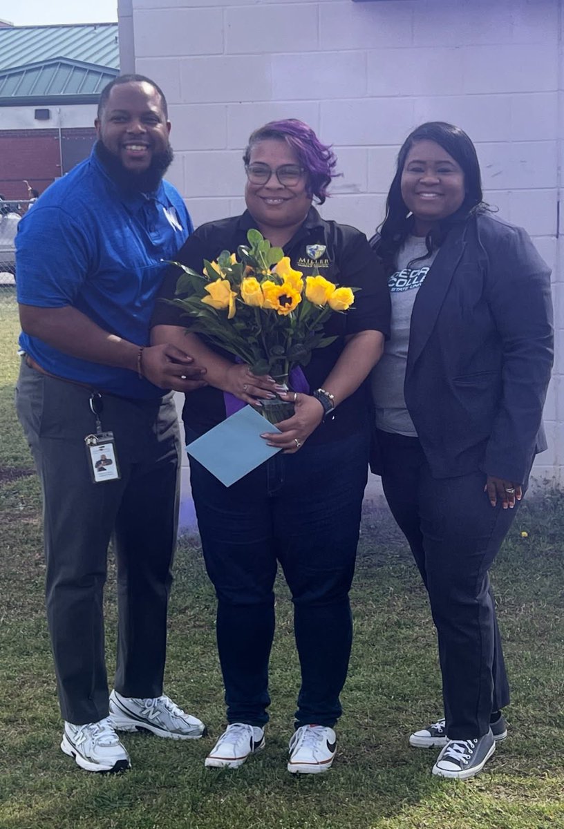 Miller Fine Arts Magnet Middle School (@miller_magnet) on Twitter photo Congratulations to Ms. Karen Myers! <a href="/Miller_Magnet/">Miller Fine Arts Magnet Middle School</a> 2025-2026 Teacher of the Year @bibbschools Congratulations to Ms. Karen Myers! <a href="/Miller_Magnet/">Miller Fine Arts Magnet Middle School</a> 2025-2026 Teacher of the Year @bibbschools