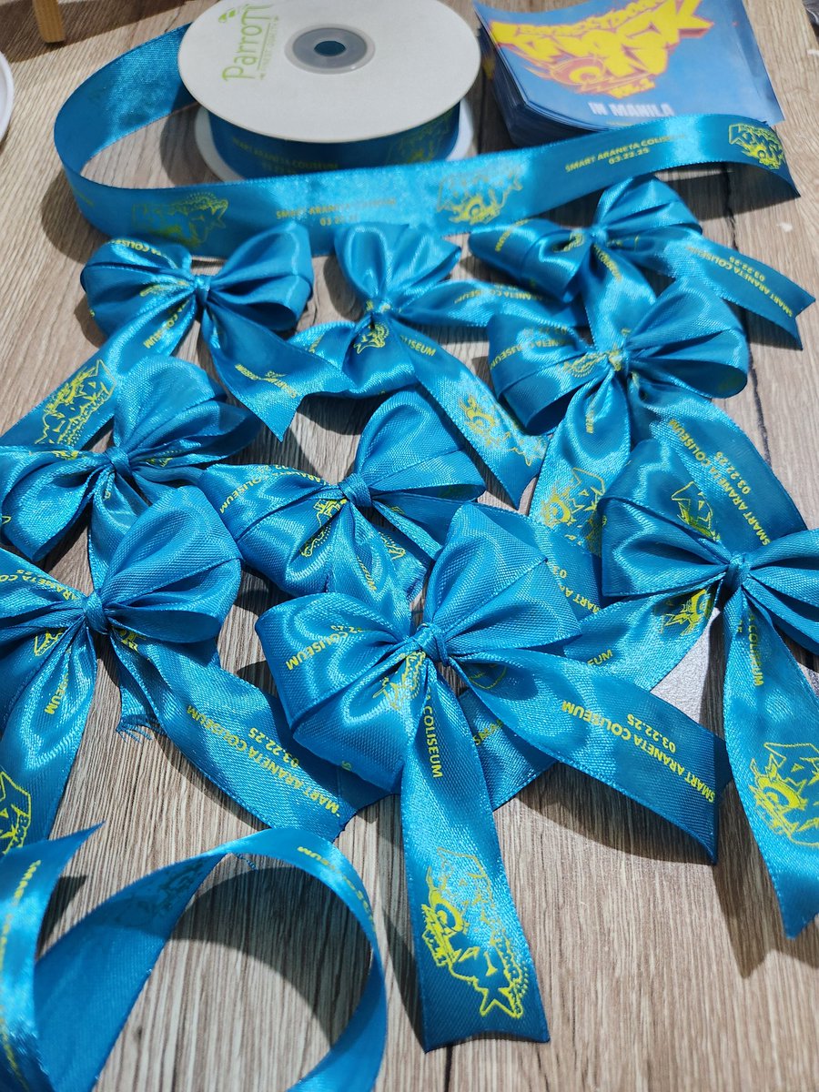 JILjaehyun's tweet photo. Freebies for KNOCK ON VOL. 1 IN MANILA this coming March 22, 2025

RIBBON HAIR CLIP

🔹️Like &amp; rt
🔹️Show proofs on d-day 
🔹️1:1 ratio
🔹️Limited qty
🔹️Location TBA

Fan support by: @JILjaehyun

See you ONEDOORs!

#BOYNEXTDOOR #KNOCK_ON_Vol_1 #KNOCK_ON_Vol_1_IN_MANILA https://t.co/LRw9qmY36v