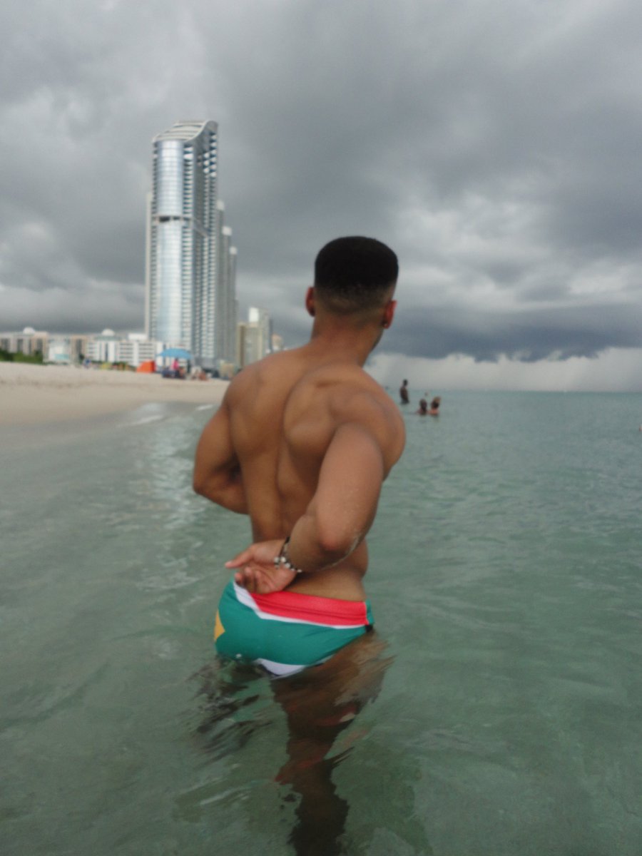 Bryce (@brybdr) on Twitter photo 