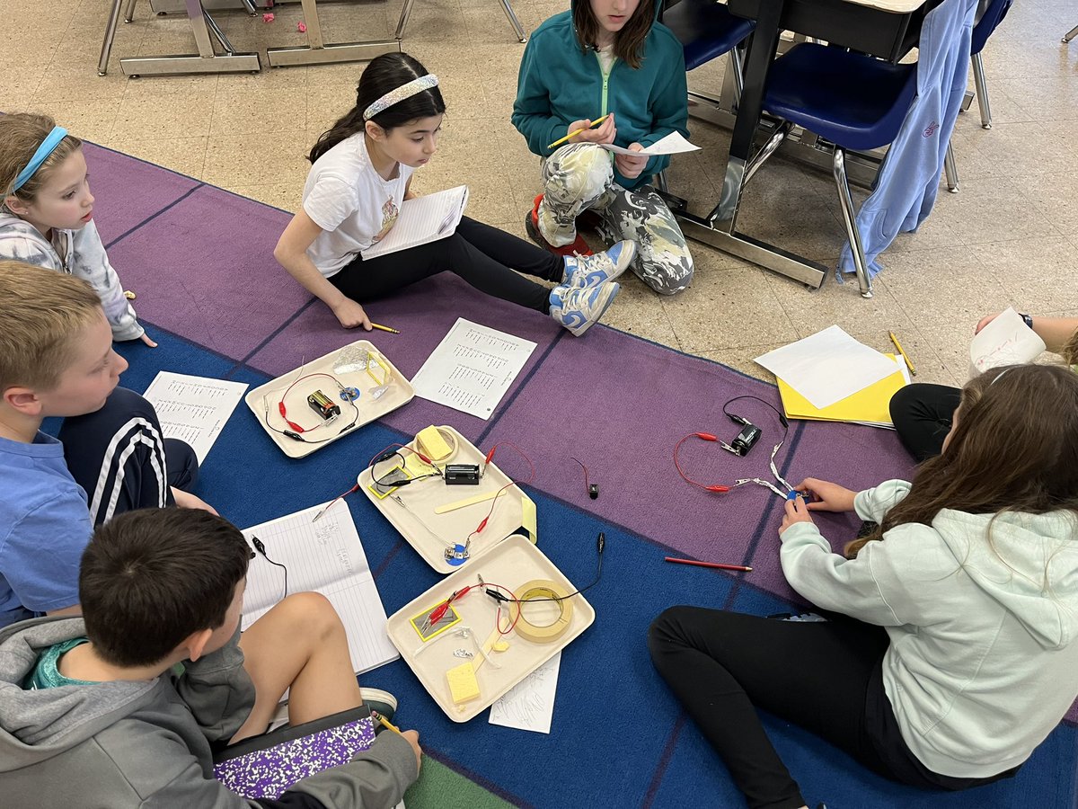 Caitlin Eveland tweet media