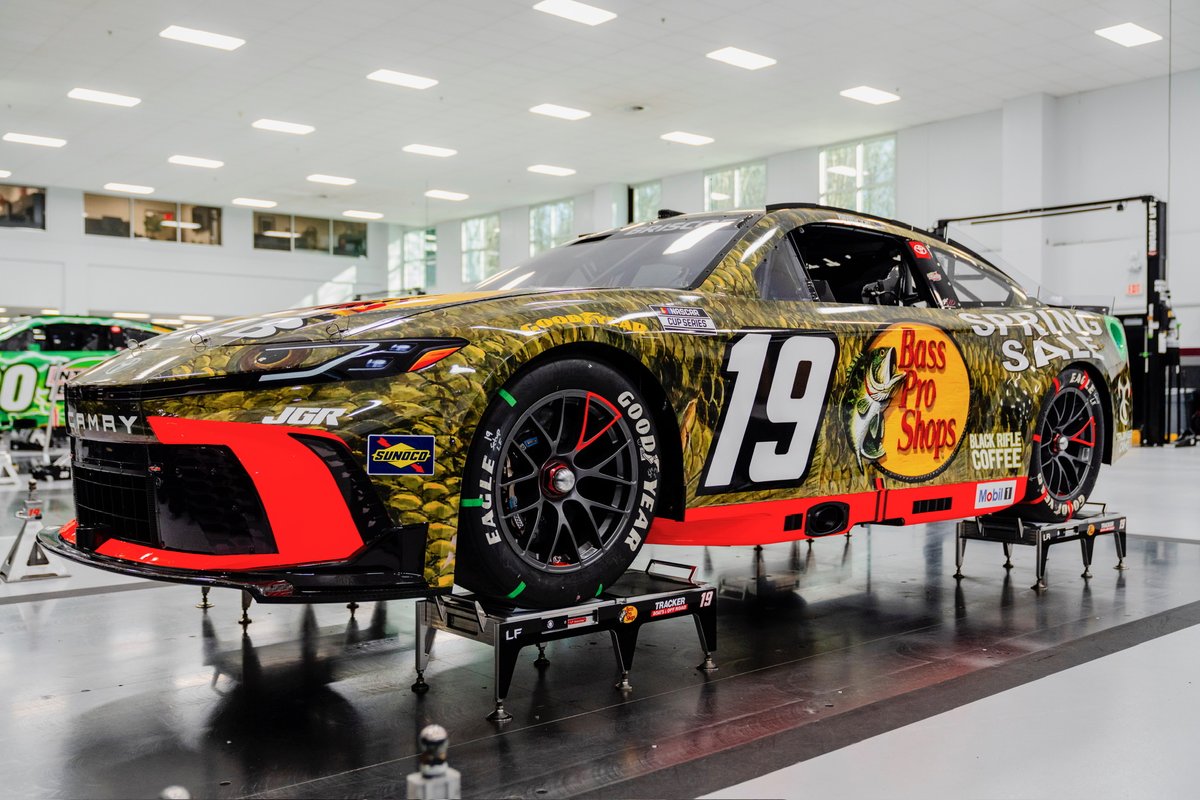 Joe Gibbs Racing tweet media