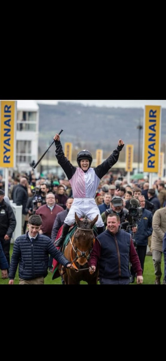 Congrats to <a href="/rachaelblackmor/">Rachael Blackmore</a> <a href="/HenrydeBromhead/">Henry de Bromhead</a> <a href="/BrianAcheson/">Brian Acheson</a> <a href="/Robert_Acheson/">Rob Acheson</a>  and all in Team Robcour!!!! Bob is a legend the same as the jockey, trainer and owner!!!! Up Tipp