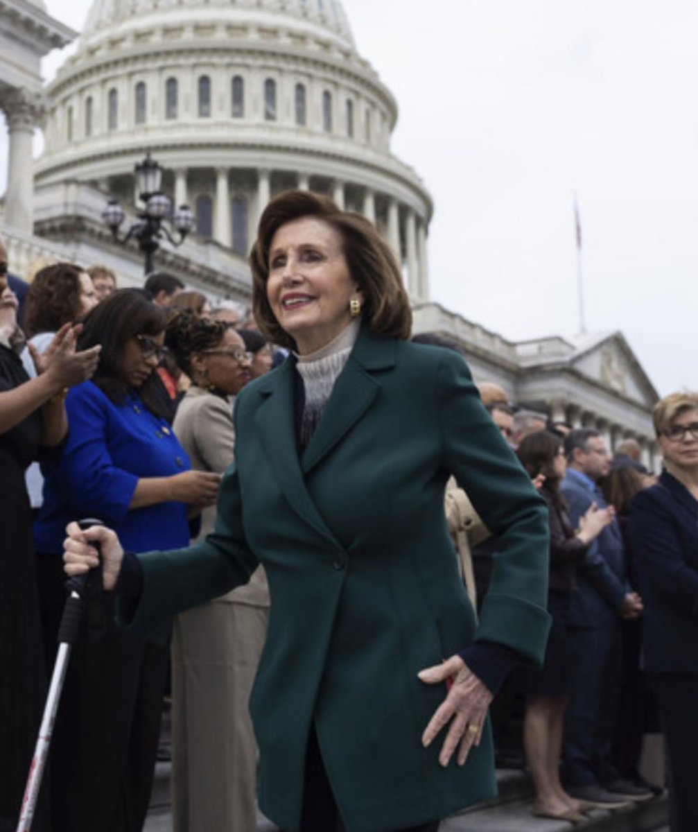 RightScopee's tweet photo. 🚨BREAKING: Would you support D.O.G.E. investigating Nancy Pelosi’s Multi MILLION Dollar Net Worth ?

YES or NO ? https://t.co/aYtgYLIEVq