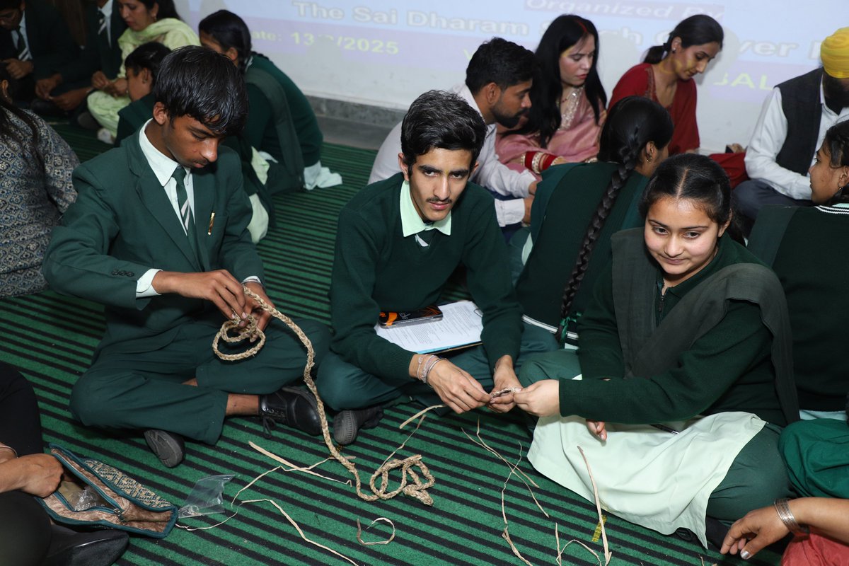 SDSG Foundation (@sdsgfoundation) on Twitter photo <a href="/sdsgfoundation/">SDSG Foundation</a> conducted #TrainingWorkshop for #Students & #ECO Club Incharges onGainful Utilization of #WaterHyacinth at DAV Global School Patiala Under #EEP 24-25 #ChooseLife #MissionLiFE <a href="/moefcc/">MoEF&CC</a> <a href="/PSCST_GoP/">Punjab State Council for Science and Technology</a> <a href="/PbGovtIndia/">Government of Punjab</a> <a href="/PritpalPSCST/">Pritpal Singh</a> <a href="/KSBathPSCST/">KSBathPSCST</a> <a href="/susangeorgek/">Susan George K</a> <a href="/thkurmandakini/">Mandakini Thakur</a> <a href="/sdsgfoundation/">SDSG Foundation</a> conducted #TrainingWorkshop for #Students & #ECO Club Incharges onGainful Utilization of #WaterHyacinth at DAV Global School Patiala Under #EEP 24-25 #ChooseLife #MissionLiFE <a href="/moefcc/">MoEF&CC</a> <a href="/PSCST_GoP/">Punjab State Council for Science and Technology</a> <a href="/PbGovtIndia/">Government of Punjab</a> <a href="/PritpalPSCST/">Pritpal Singh</a> <a href="/KSBathPSCST/">KSBathPSCST</a> <a href="/susangeorgek/">Susan George K</a> <a href="/thkurmandakini/">Mandakini Thakur</a>