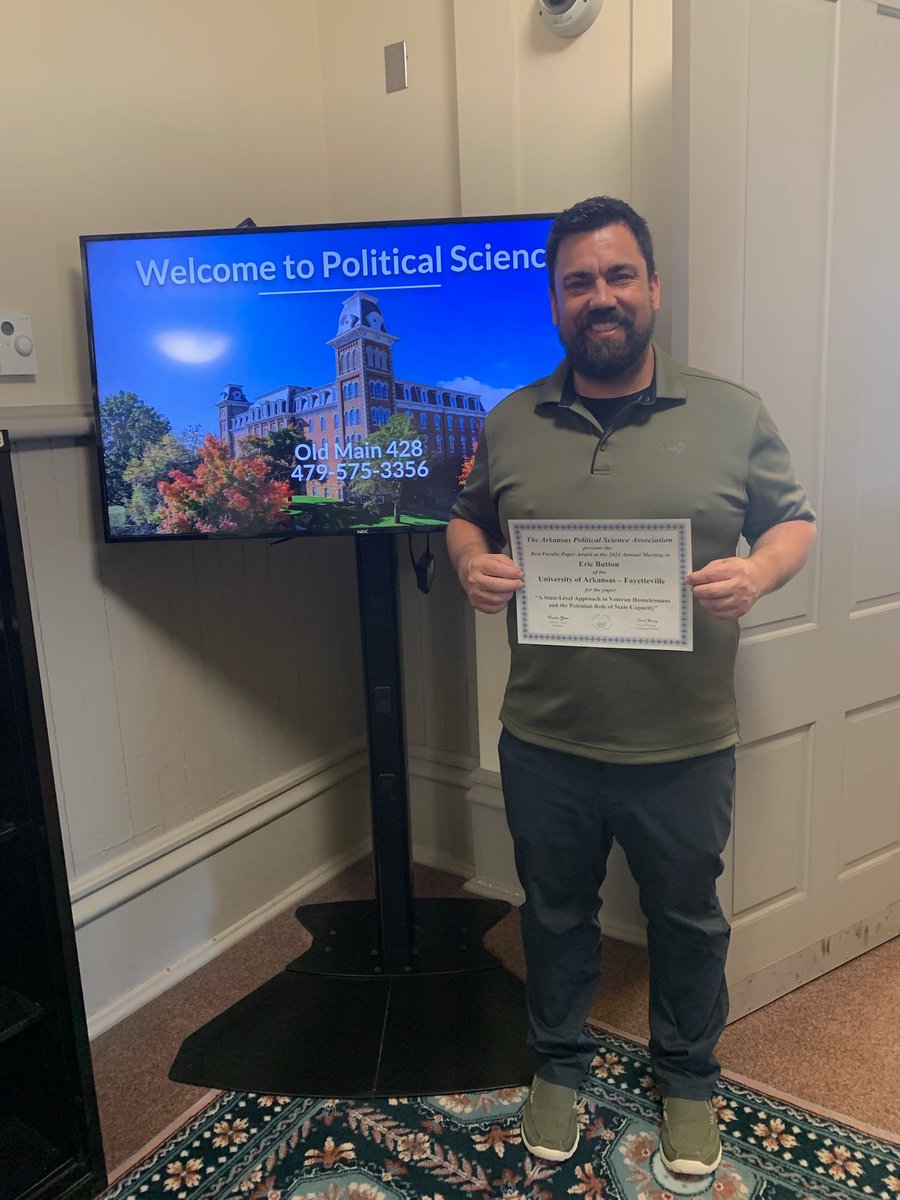 We have some pretty cool news coming out of ArkPSA last week: Professor Button received an award for presenting the best faculty paper at last year's conference! Congratulations, Prof. Button!