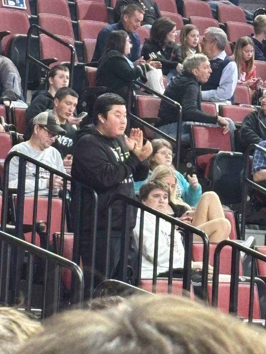 Special guest in the house