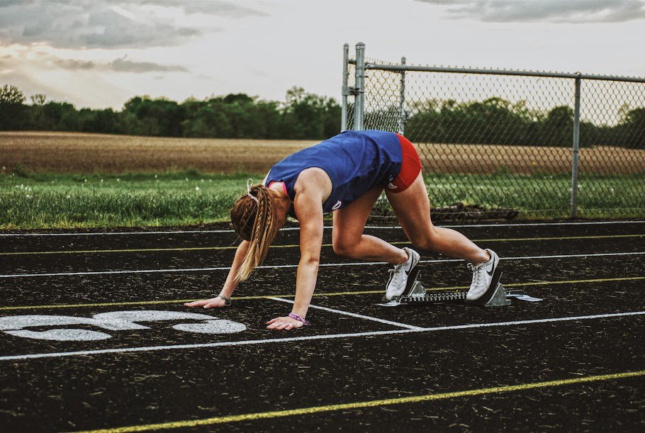 News: Track Teams compete in HSR qualifying meet at UIndy to kick off 2025 season elweb.app/tnrwwhi