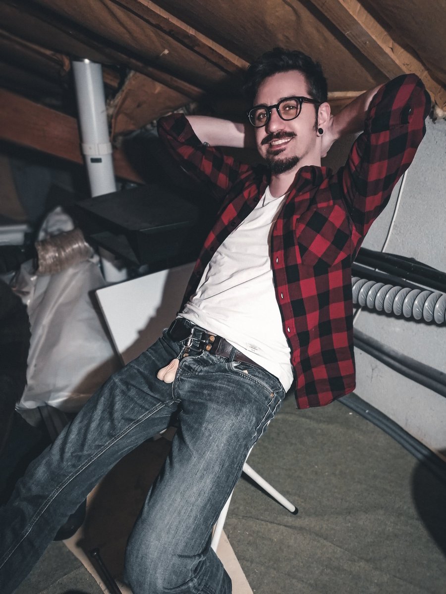 LesChroniquesDuNanar tweet media