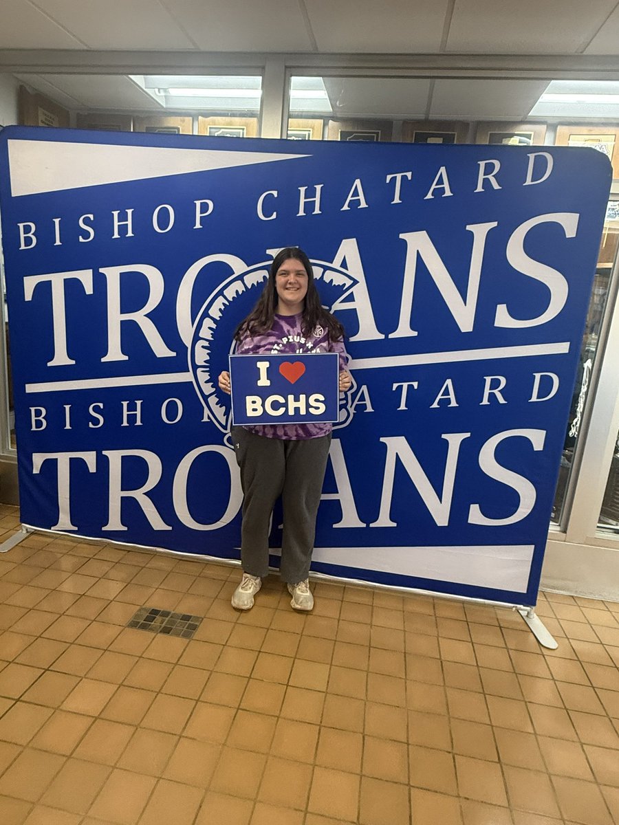 LBerg2029's tweet image. So excited to be a Trojan next year! 💙🤍💙🤍
