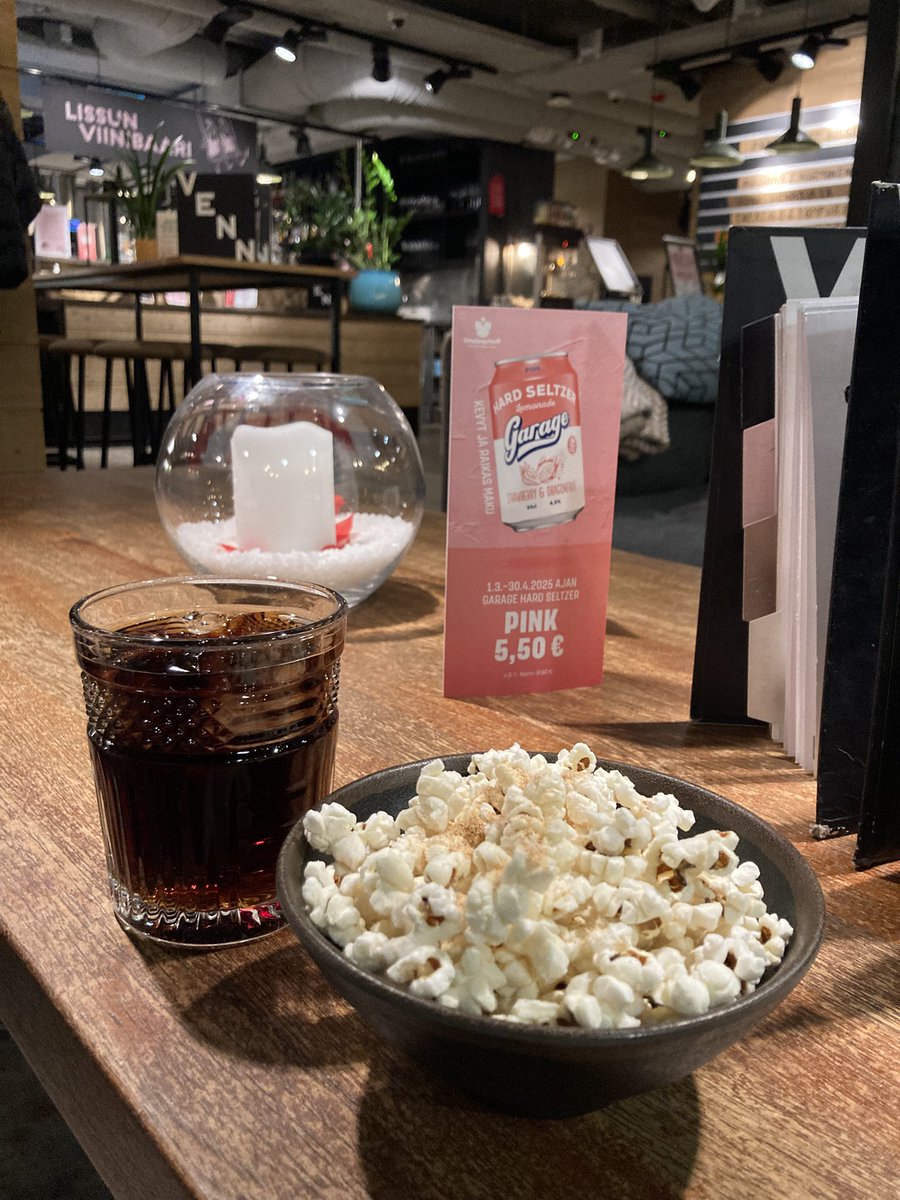 Ilta popparit kotkassa.