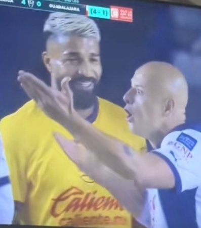 JAJAJAJAJAJAJAJA QUE JOYA.😂