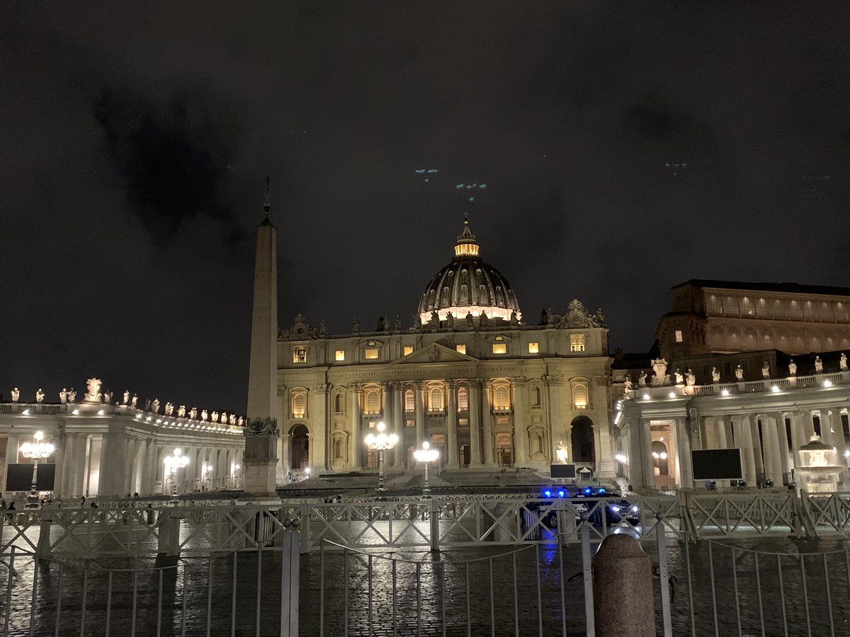Basílica de San Pedro, 19:48
#Roma
#Vaticano