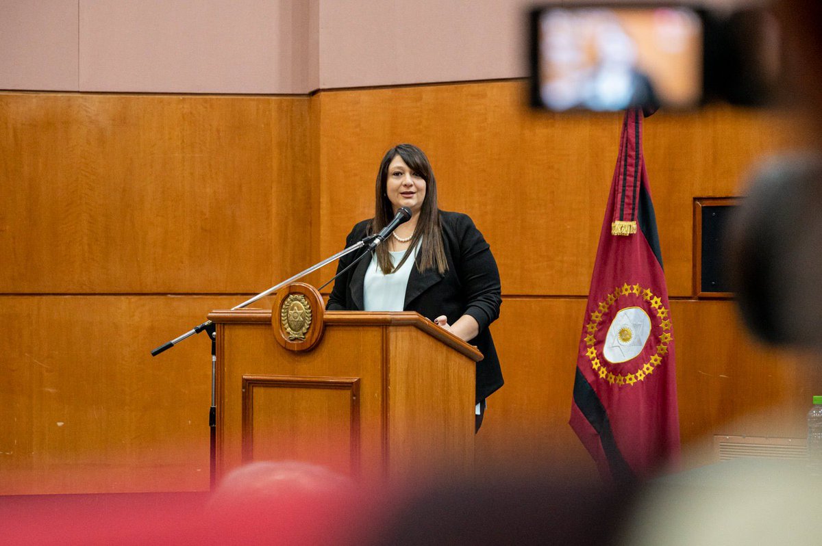 Conectamos talento con oportunidades en minería ✨👷‍♂️👷🏻

El crecimiento de Salta se basa en el talento de su gente. Por eso, lanzamos una nueva plataforma que conecta la oferta y demanda laboral en minería 🤝

¡Registrate ahora! 🚀  
👉🏼 trabajomineria.salta.gob.ar