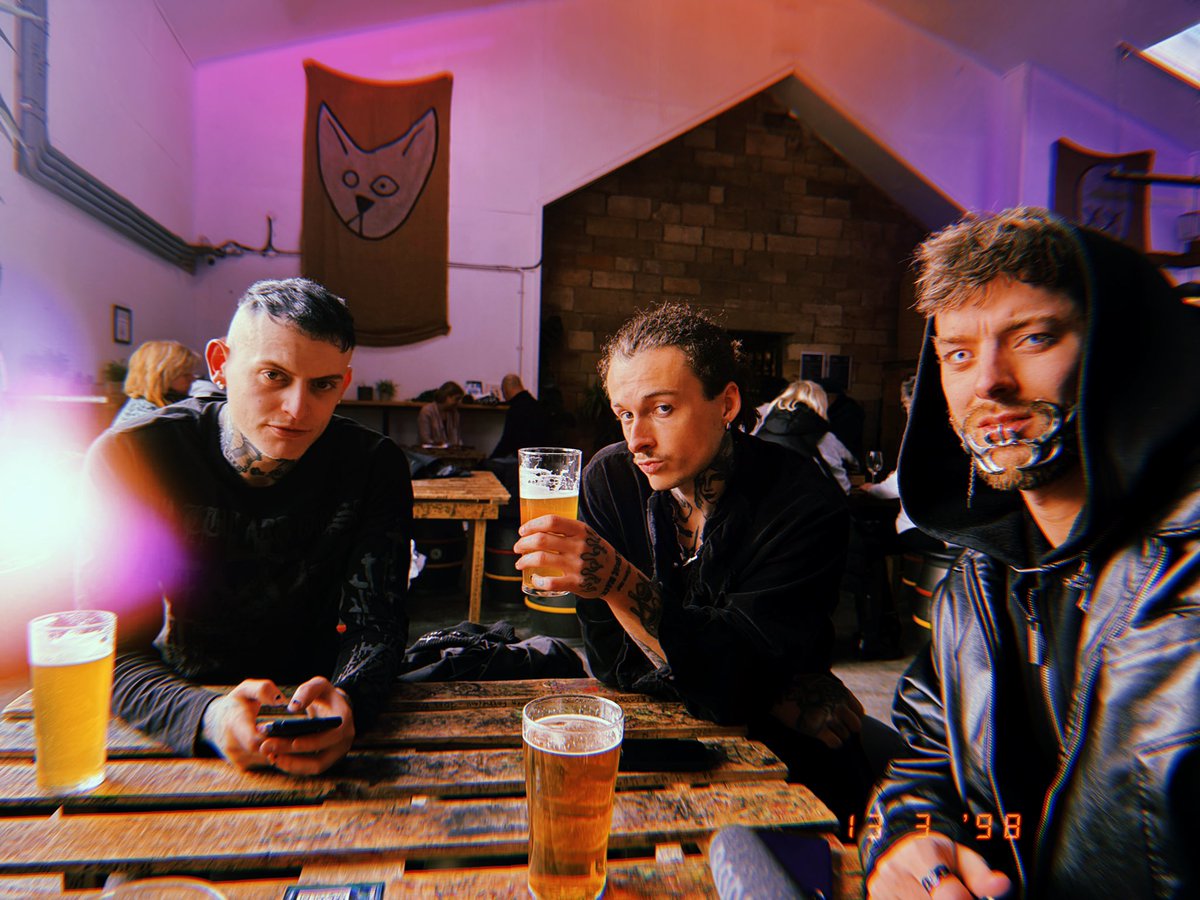 cute goth boys in Whitby 🐟