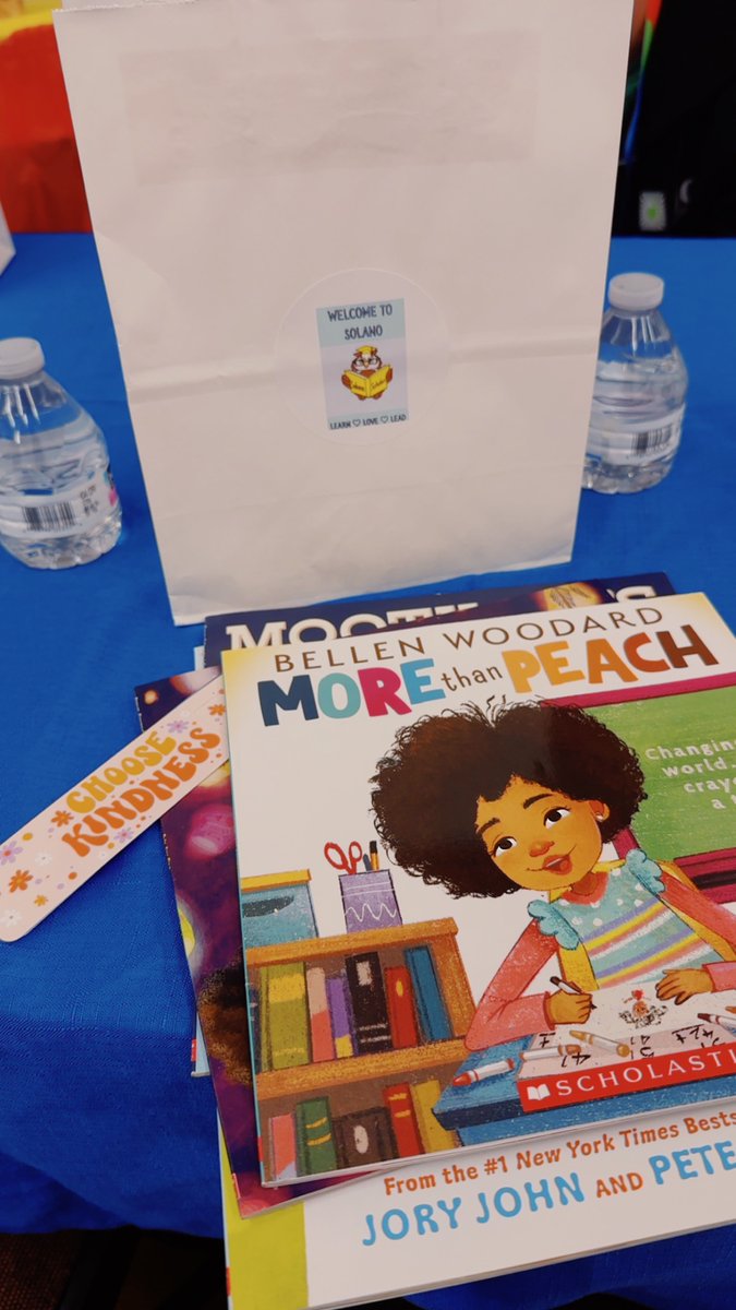 LexiDunnnnnnnnn's tweet photo. Supported Solano Elementary Schools bookfair while in CA! 📚📖

#LIMSymposium https://t.co/qkYD1lzSPQ