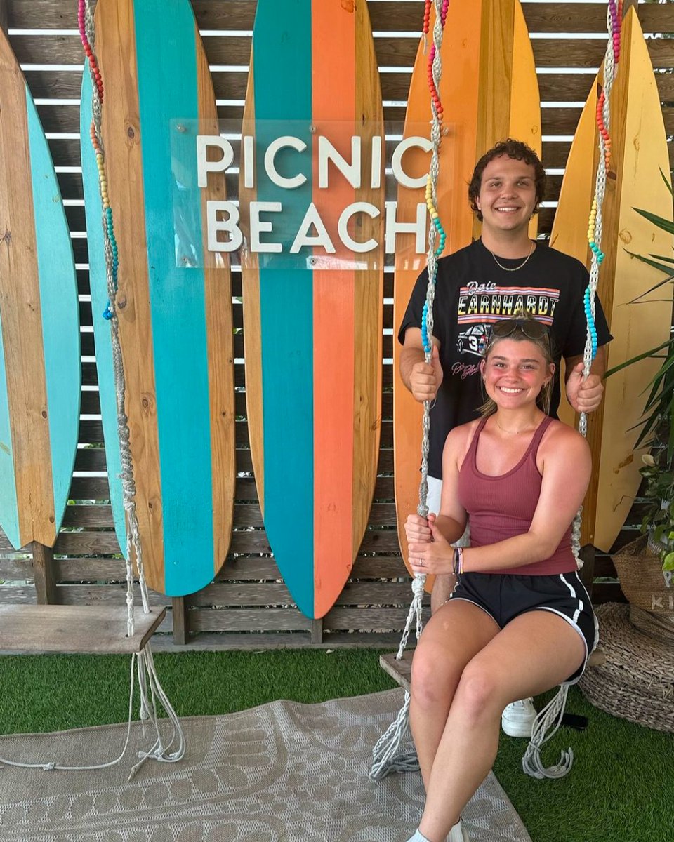 PicnicBeach (@picnicbeachal) on Twitter photo 🌟 Good food, fresh air, and a space to just be yourself. The perfect atmosphere for creating memories and enjoying the moment. 💛🍴 #PicnicBeachFun #RelaxAndUnwind
PC: <a href="/lindsaymunson/">Lindsay Munson</a> 🌟 Good food, fresh air, and a space to just be yourself. The perfect atmosphere for creating memories and enjoying the moment. 💛🍴 #PicnicBeachFun #RelaxAndUnwind
PC: <a href="/lindsaymunson/">Lindsay Munson</a>