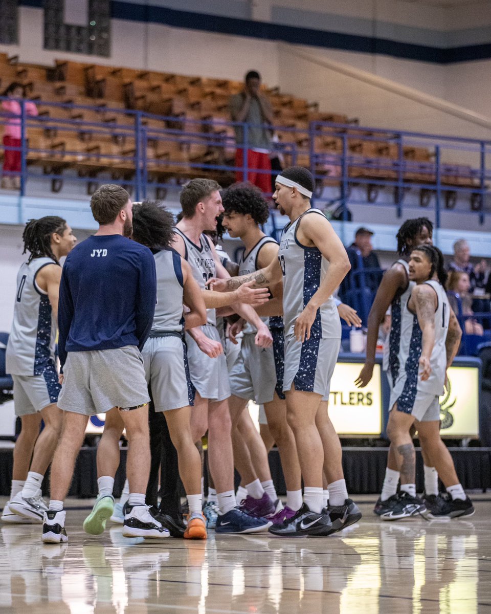 OteroBasketball's tweet image. GAMEDAY‼️

Second round of the region 9 tournament, matching up against Gillette College. You can watch by clicking the link below.

🆚 Gillette College
📍 Gillette, WY
⏰ 7:00 pm MT
📺 youtube.com/@pronghornathl…