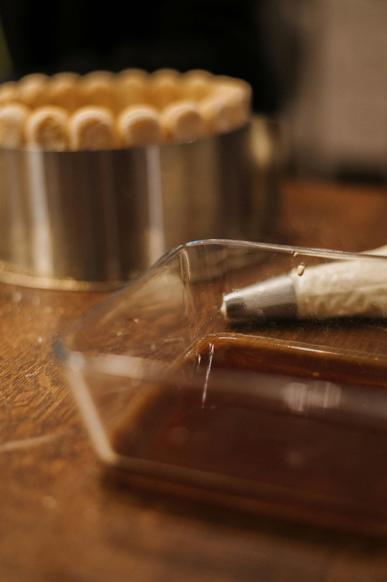 kitchenmaster92's tweet image. Baking is love made visible, and cake is the result.

#CakeEssentials #BakingBasics #CakeTools #BakingLove #CakeIngredients #BakingMagic #CakeMaking #SweetTreats #KitchenEssentials #BakingJoy