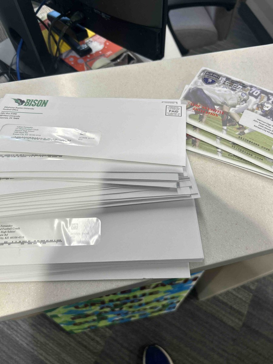 Before my boys go on spring break, we got letters! 
#NoXMentality⚔️