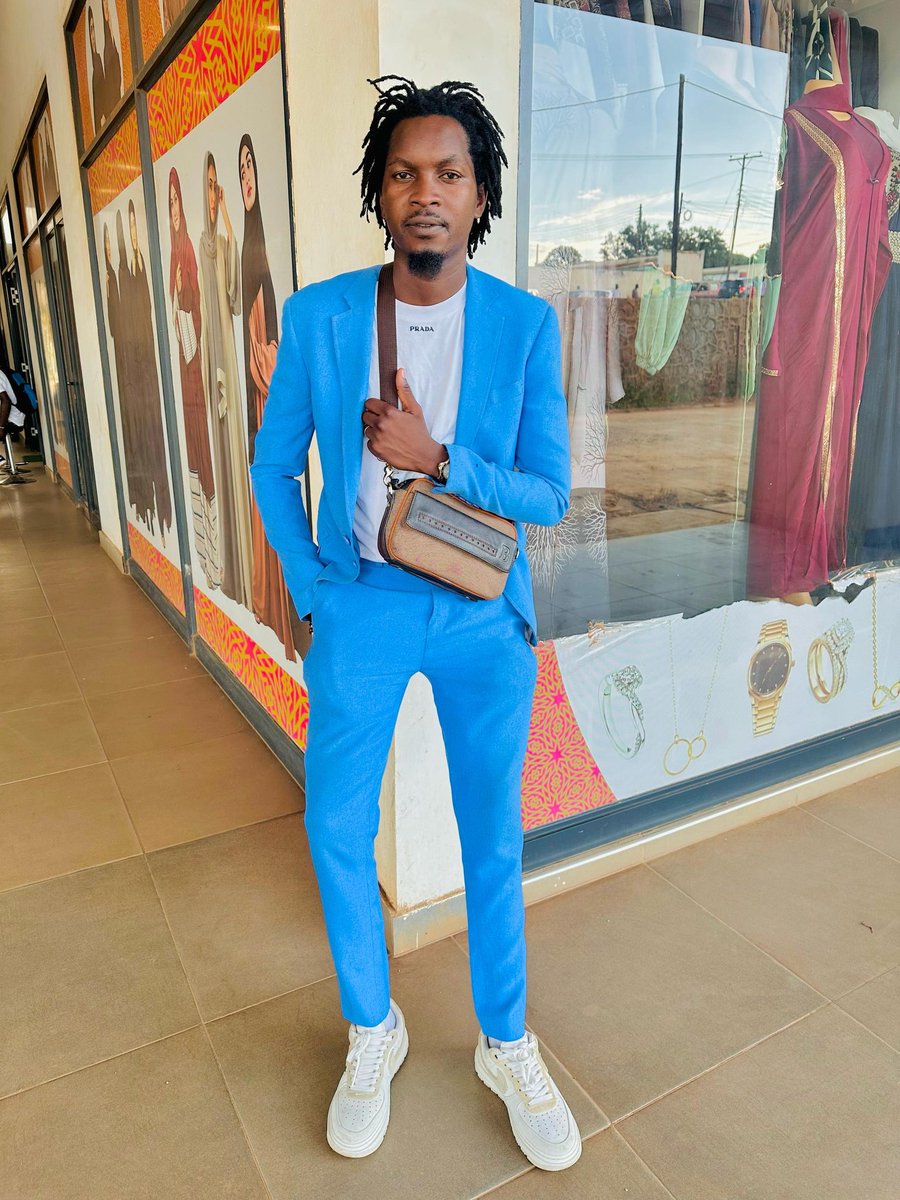 HustlersThreads's tweet image. The hustler