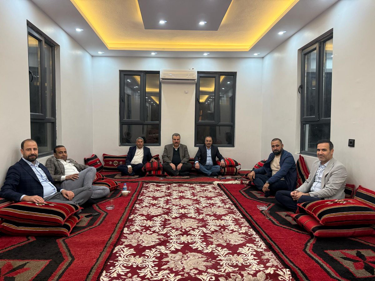 Ak Parti İl bşk. Yrd.<a href="/huseyin_yldrm63/">Hüseyin Yıldırım</a> iftarında önceki dönem meclis üyesi kardeşlerimizle bir araya geldik. Bu anlamlı buluşma, geçmişin izlerini ve beraberliğimizin değerini bir kez daha hatırlattı <a href="/sacakli63/">Ahmet saçaklı</a> <a href="/Ibrahimgunes072/">İbrahim Halil güneş</a>  <a href="/Mahmutbirinci63/">Mahmut birinci</a>  <a href="/hsnkaratas1907/">Hasan KARATAŞ</a> <a href="/ozbekismail63/">ismail özbek🟢</a>
