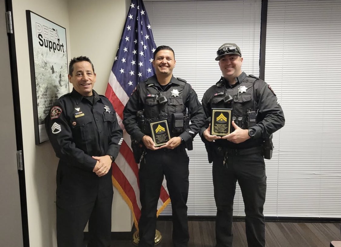 Recently, Sgt. Barry had the pleasure of presenting RCPD Officers Singh and Thompson with their "Field Training Officer" (FTO) plaques to signify the accomplishment of their selections as FTO's!
⭐️
Read more about the FTO job on our other social media pages!