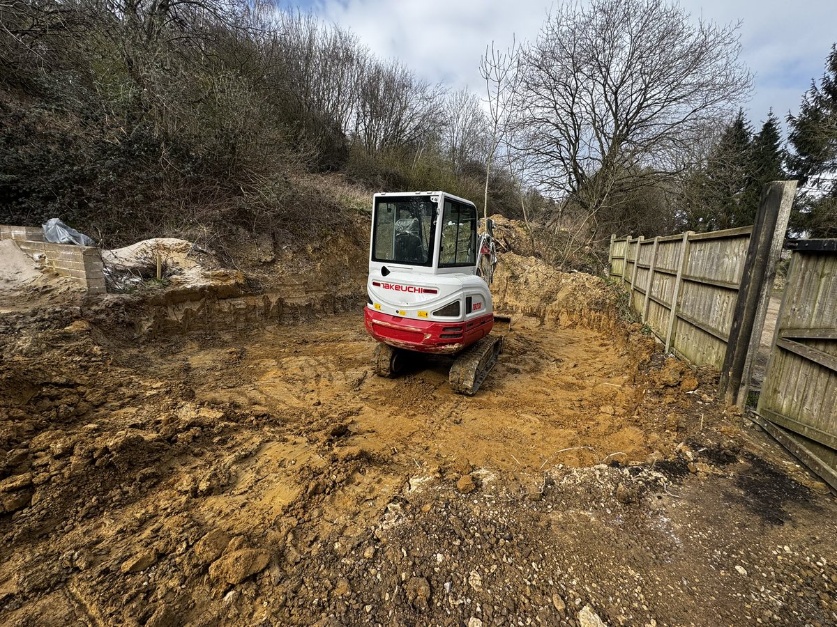 Duncan Gray (@dunc7g) on Twitter photo Works starts on the irrigation tank base, major step forward in our project , <a href="/GloucesterGolfC/">Gloucester Golf Club</a> Works starts on the irrigation tank base, major step forward in our project , <a href="/GloucesterGolfC/">Gloucester Golf Club</a>