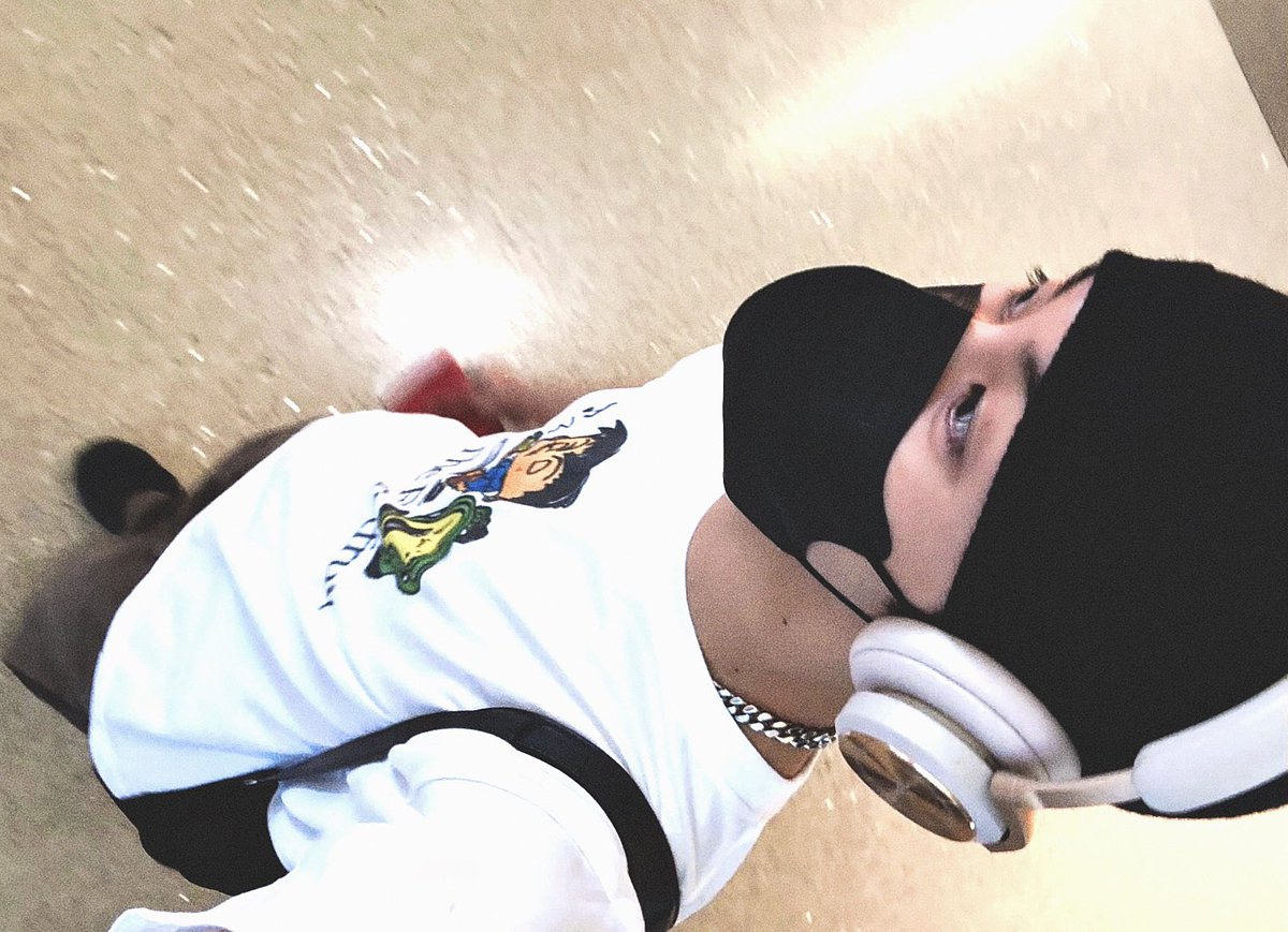 rippumark's tweet image. The Firstfruit (April. 07. Mon) by MarkLee