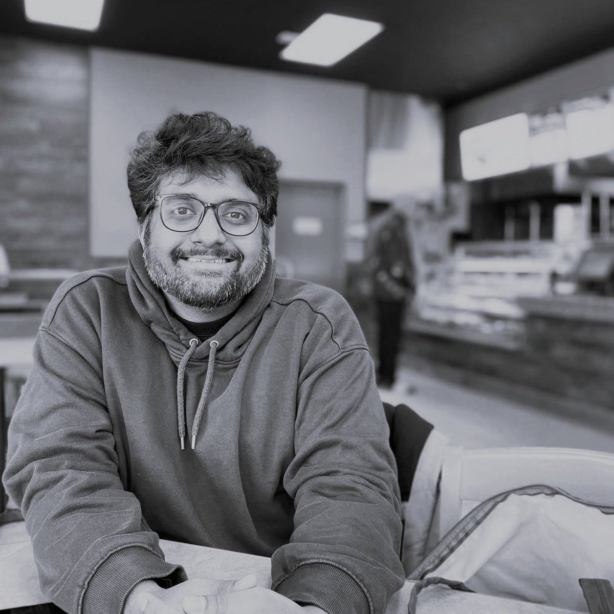 Nived Nambiar निवेद नांबियार tweet media