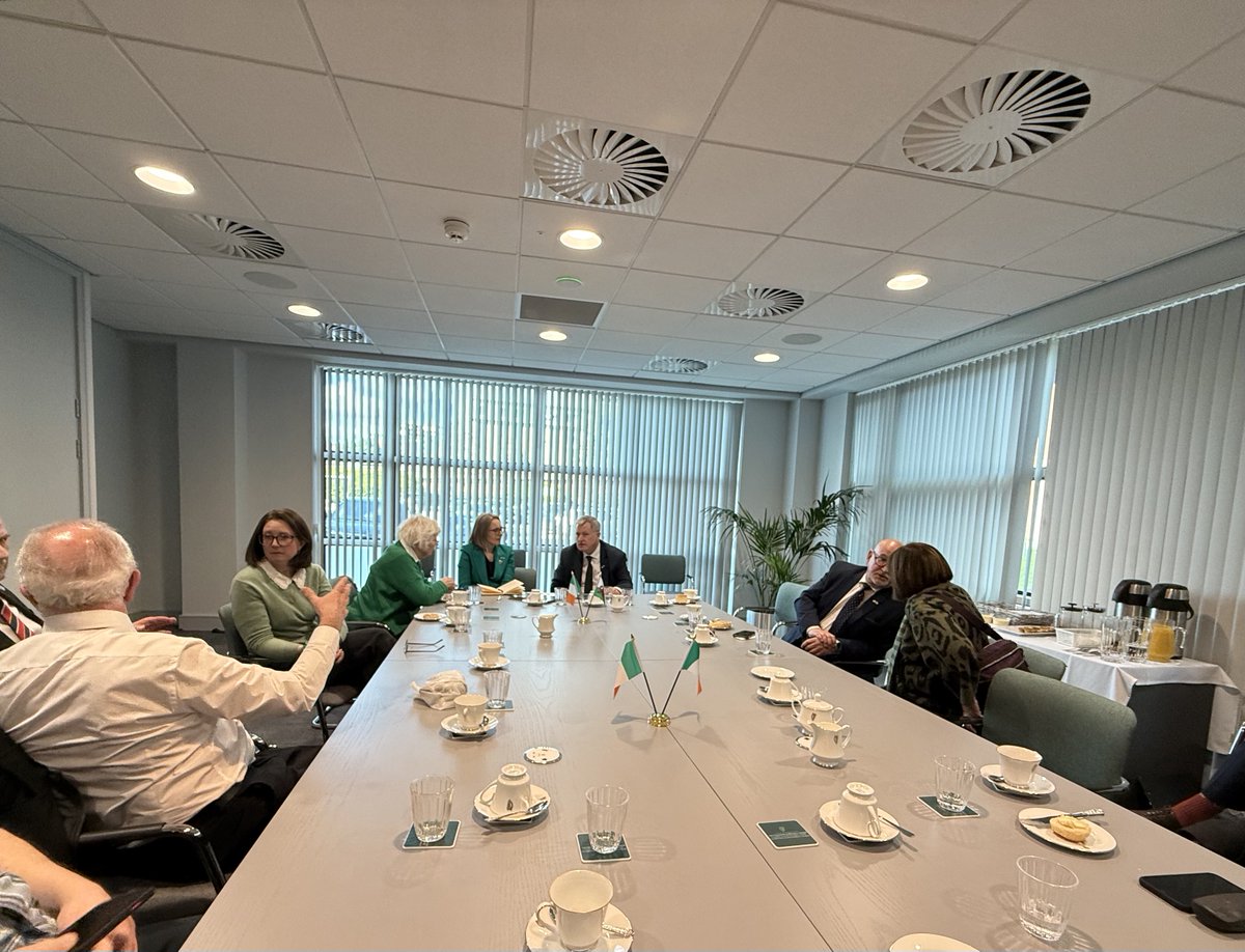 Dad <a href="/simmondsswis/">Stephen Simmonds</a> &amp; I were invited to the Consulate General of Ireland, Cardiff today to meet with Kieran O’Donnell TD, Minister of State at the Department of Health &amp; the Department of Housing, Local Government &amp; Heritage. V/interesting discussions about Irish culture in Wales☘️