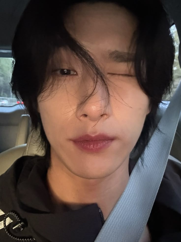 rvrkdlin's tweet image. 🤸🏽‍♀️ #monbebeselcaday #mbbsd