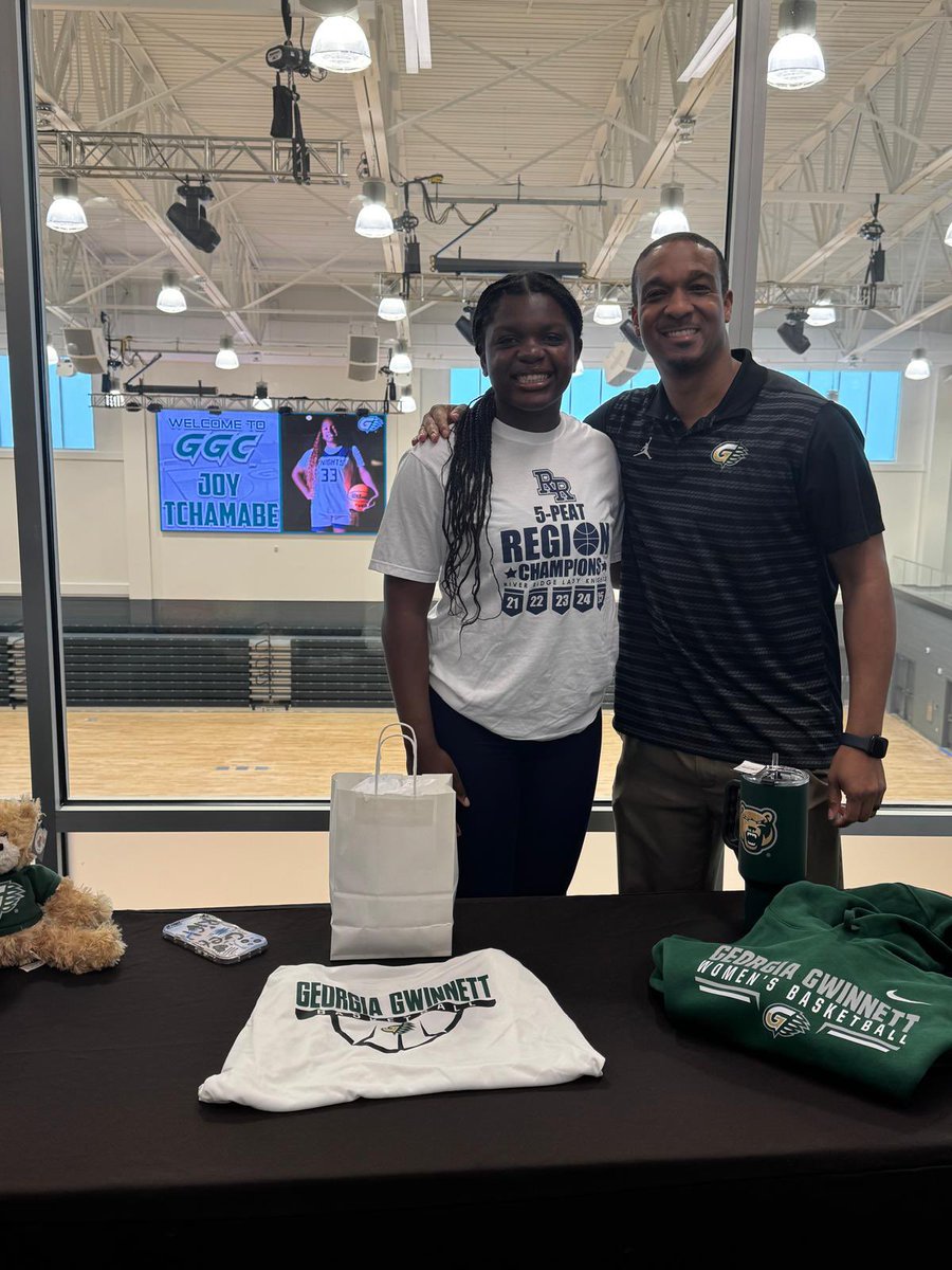 Joy Tchamabe (@joytchamabe2025) on Twitter photo Had a great time visiting <a href="/GGC_WBB/">GGC Women's Basketball</a> with <a href="/coachToryWooley/">Tory Wooley</a> and meeting some of the players and staff! Thank you again for having me!! Had a great time visiting <a href="/GGC_WBB/">GGC Women's Basketball</a> with <a href="/coachToryWooley/">Tory Wooley</a> and meeting some of the players and staff! Thank you again for having me!!