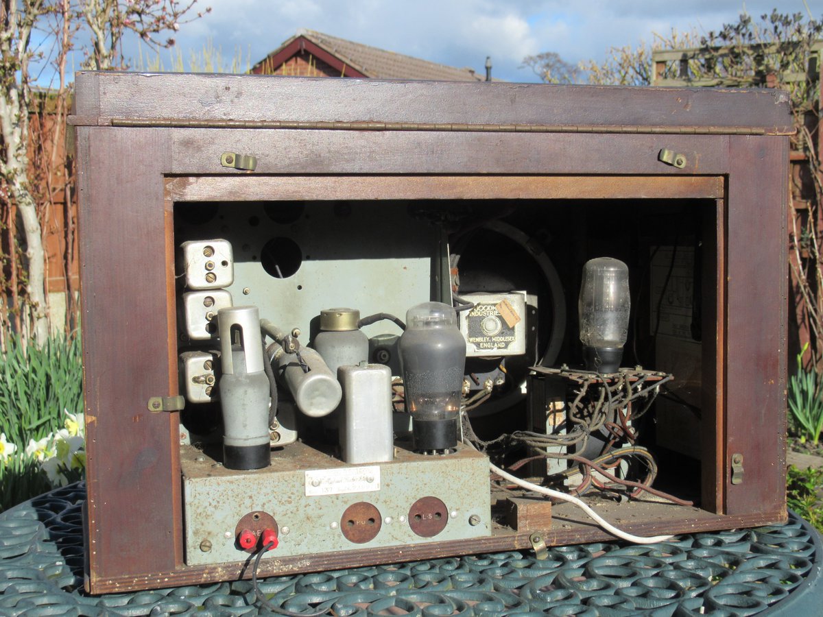 Wireless in Wales: McMichael 137 twin loudspeaker radio, manufactured in 1937.