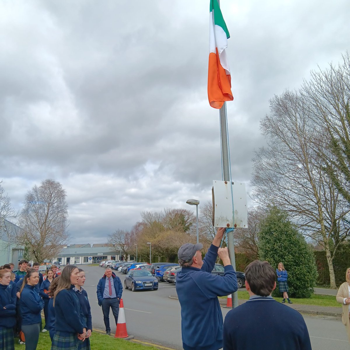 Scoil Mhuire Clane (@smcsclane) on Twitter photo Scoil Mhuire students and staff raised the tricolour at the main entrance of our school today to mark #FlagDay2025.
This was followed by a beautiful rendition of Amhrain na Fhiann by Gracie O'Gorman and Anna Mooney (6yr) and our trad group.
☘️ ☘️
<a href="/tfmf1848/">Thomas F Meagher Foundation</a> #FlagDay2025 Scoil Mhuire students and staff raised the tricolour at the main entrance of our school today to mark #FlagDay2025.
This was followed by a beautiful rendition of Amhrain na Fhiann by Gracie O'Gorman and Anna Mooney (6yr) and our trad group.
☘️ ☘️
<a href="/tfmf1848/">Thomas F Meagher Foundation</a> #FlagDay2025