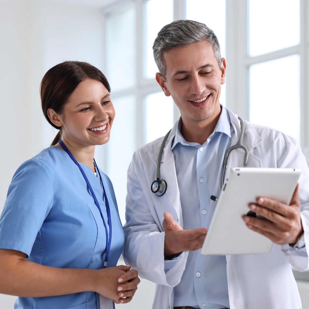 a24travelnurses's tweet image. Help a friend find their dream travel nursing job! Refer them to Ambition 24hours and enjoy amazing rewards. Start your referral today tinyurl.com/37unny54

#StaffingReferrals #Bonus #Referral #Travel #Nurses #Ambition24hours