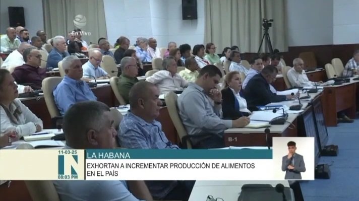 Mayda Campos (@maydacampos2) on Twitter photo Presidido por el Presidente de la República y el Primer Ministro, se efectuó el Balance anual 2024 del Ministerio de la Industria Alimentaria. Avanzar en la producción nacional de alimentos, constituye el objetivo fundamental <a href="/AlbertoLopezcu/">Alberto López Díaz</a>
<a href="/minalcuba/">Ministerio de la Industria Alimentaria de Cuba</a> Presidido por el Presidente de la República y el Primer Ministro, se efectuó el Balance anual 2024 del Ministerio de la Industria Alimentaria. Avanzar en la producción nacional de alimentos, constituye el objetivo fundamental <a href="/AlbertoLopezcu/">Alberto López Díaz</a>
<a href="/minalcuba/">Ministerio de la Industria Alimentaria de Cuba</a>