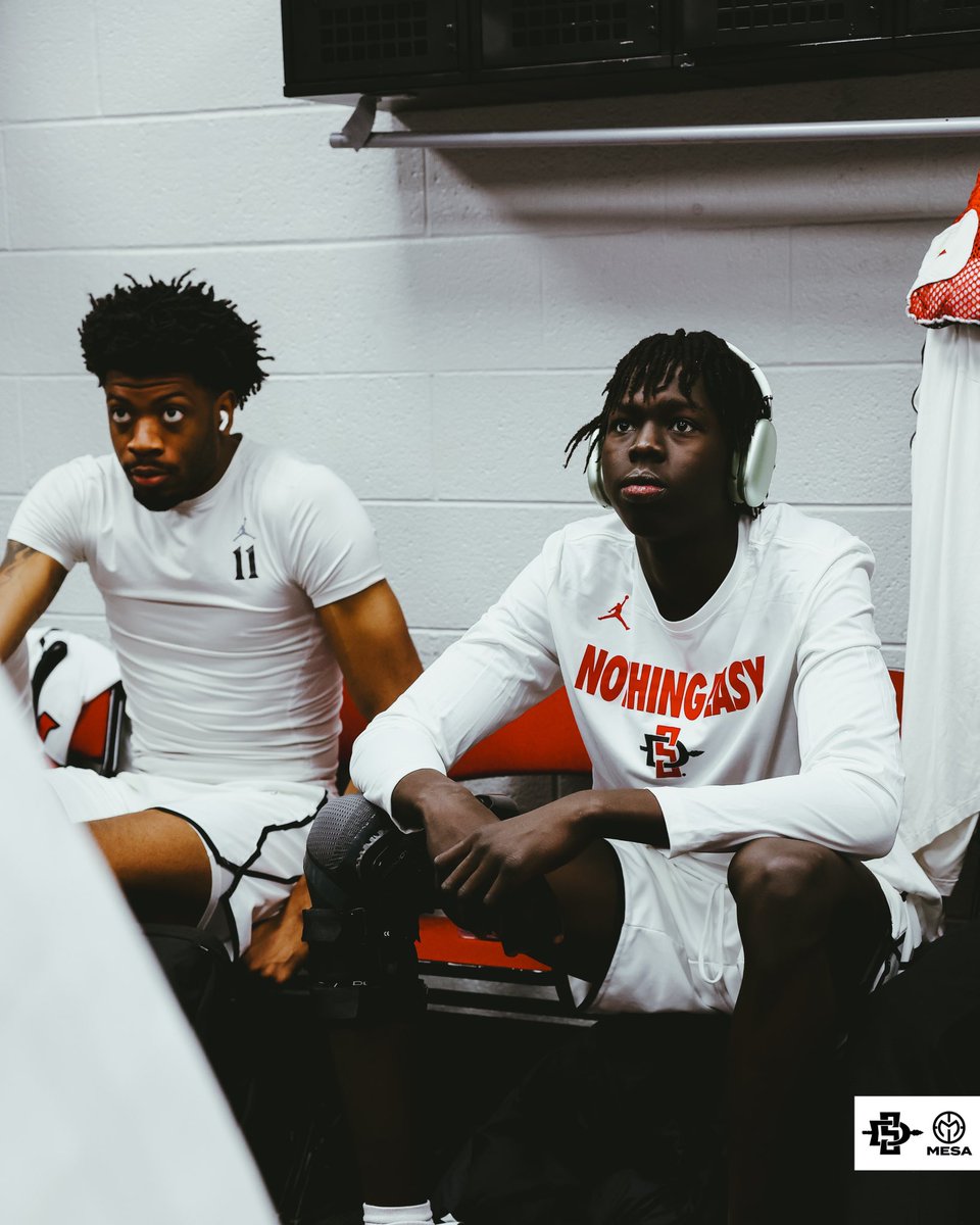 mesa_aztecs's tweet image. Game time at the Thomas &amp;amp; Mack!

#MESA #SDSUMBB #aztecbasketball #MountainWest