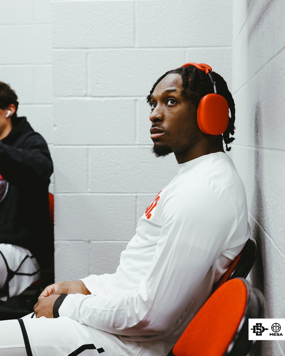 mesa_aztecs's tweet image. Game time at the Thomas &amp;amp; Mack!

#MESA #SDSUMBB #aztecbasketball #MountainWest