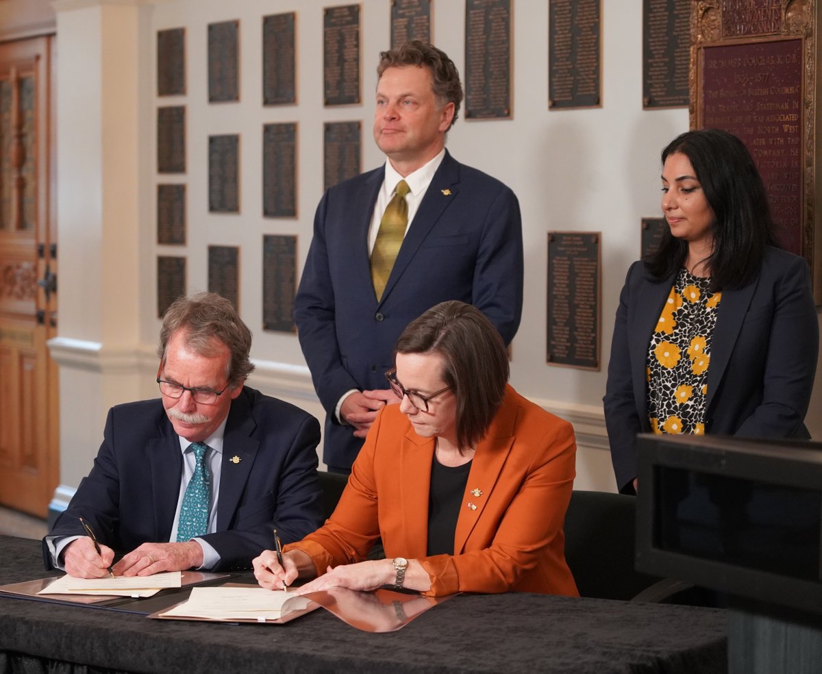 We have officially finalized the Cooperation and Responsible Government Accord with the BC NDP - a framework that will ensure real progress on some of the issues that matter most: health and mental health care, housing and homelessness, transit, climate and environment, social