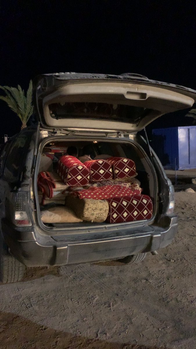 نسج والسجه على ذمة الجيب
والله " يجيب الرزق " منا ومنا .
#الجيب #العزبه #العقبه