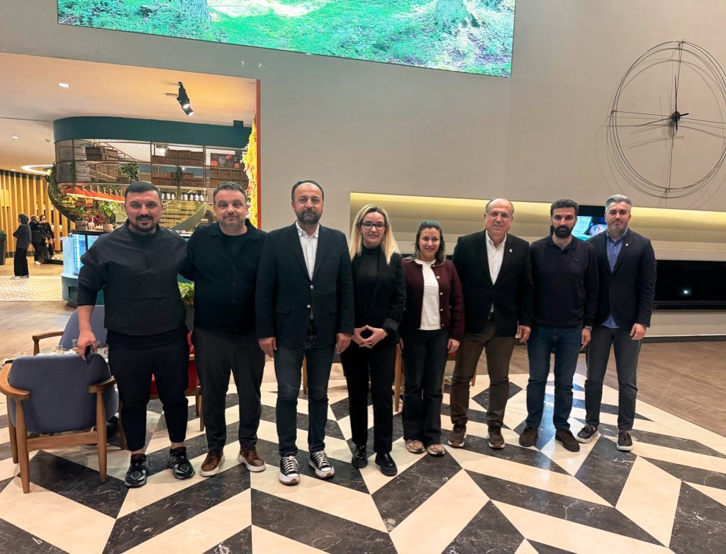 Çekmeköy Kulüpler Birliği (@ckbirligi) on Twitter photo Amatör Spor Kulüpleri ile istişaremizi gerçekleştirdik.Külüplerimize, Çekmeköy Belediyesi Spordan S. B. Danışmanı Osman KALYONCU ve Spor Müdürü <a href="/gulkizildas/">Gül Kızıldaş</a> ’a teşekkür ederiz.
Orhan Çerkez Başkanımız ile sporu çekmeköyde daha ileriye taşıyacağız.
<a href="/ilhanbayramm/">İlhan BAYRAM</a> <a href="/orhancerkeztr/">Orhan Çerkez</a> Amatör Spor Kulüpleri ile istişaremizi gerçekleştirdik.Külüplerimize, Çekmeköy Belediyesi Spordan S. B. Danışmanı Osman KALYONCU ve Spor Müdürü <a href="/gulkizildas/">Gül Kızıldaş</a> ’a teşekkür ederiz.
Orhan Çerkez Başkanımız ile sporu çekmeköyde daha ileriye taşıyacağız.
<a href="/ilhanbayramm/">İlhan BAYRAM</a> <a href="/orhancerkeztr/">Orhan Çerkez</a>