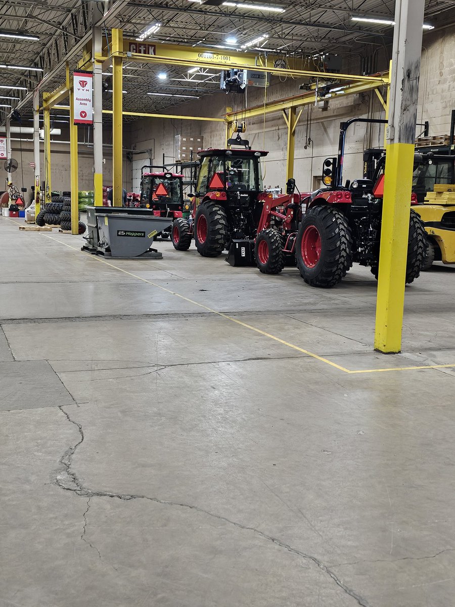 Altona Farm Service tweet media