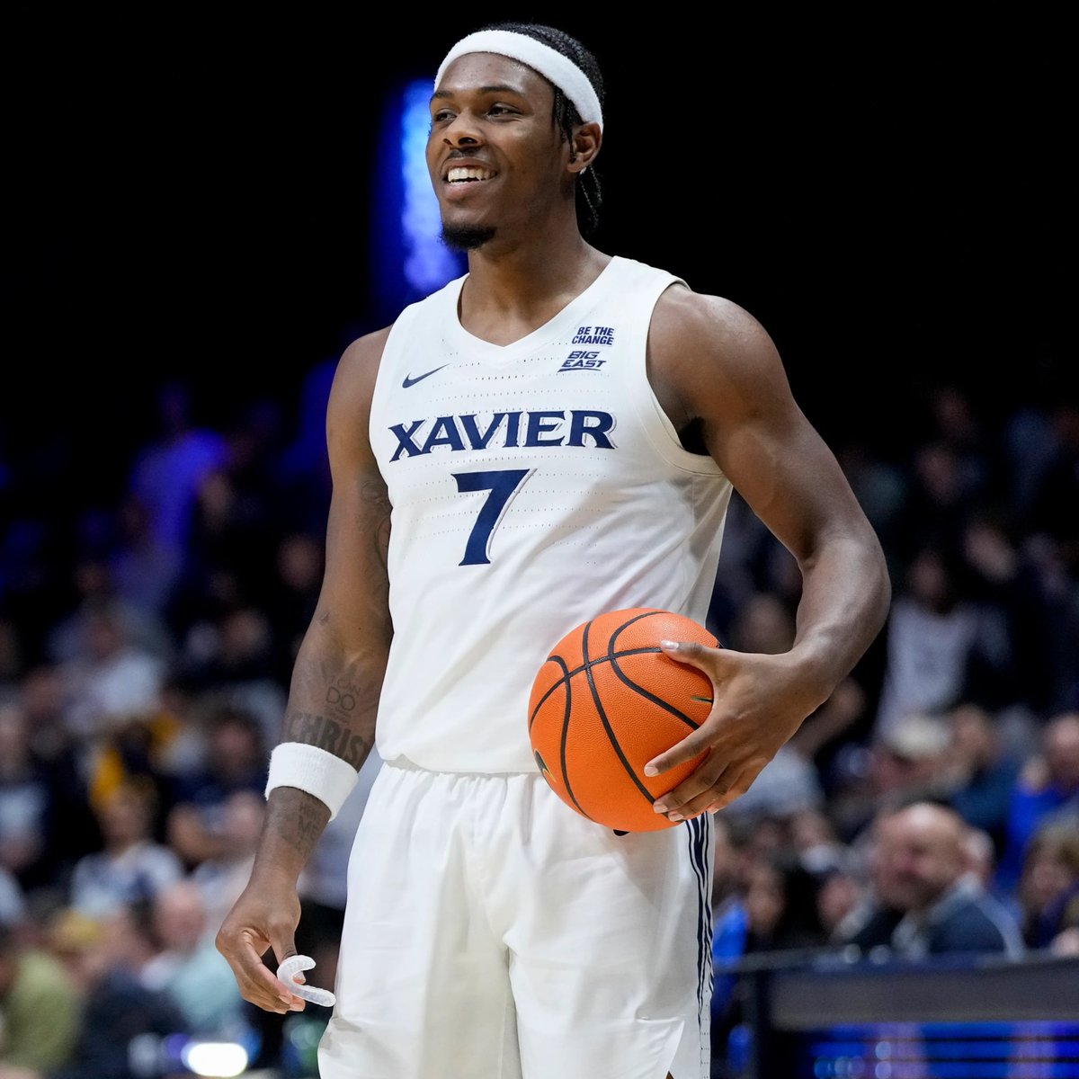 Ryan Conwell today in Xavier’s loss to Marquette 

38 points
3 boards
3 assists
13-18 FG
7-11 3P
5-6 FT

The 6’4 JR is truly one of the most underrated players in CBB and should probably be in more draft convos. Averaged 16-3-3 for Xavier shooting 41% from 3 on 7 attempts a game