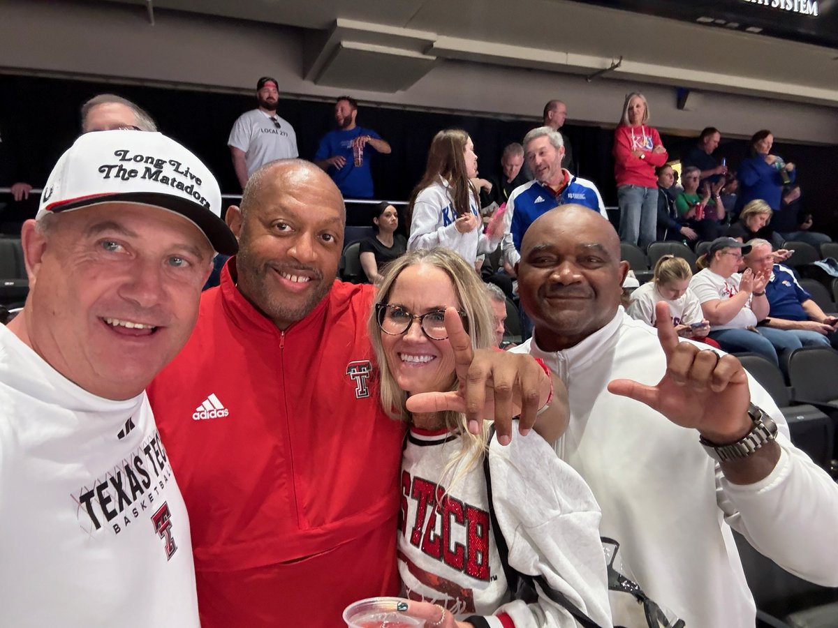 Lets Gooooooooo Tech. Lets win the Big 12 Tournament.🙏🏾🙏🏾🙏🏾❤
#WreckEm