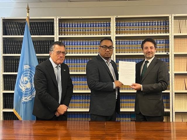The Republic of the Marshall Islands this week ratified the #BBNJ Agreement. Pacific Ocean Commissioner, Dr. Filimon Manoni congratulated RMI on this milestone &amp; thanked Pacific BBNJ Partnership Coordination Group &amp; its partners for supporting RMI. Palau and FSM ratified earlier