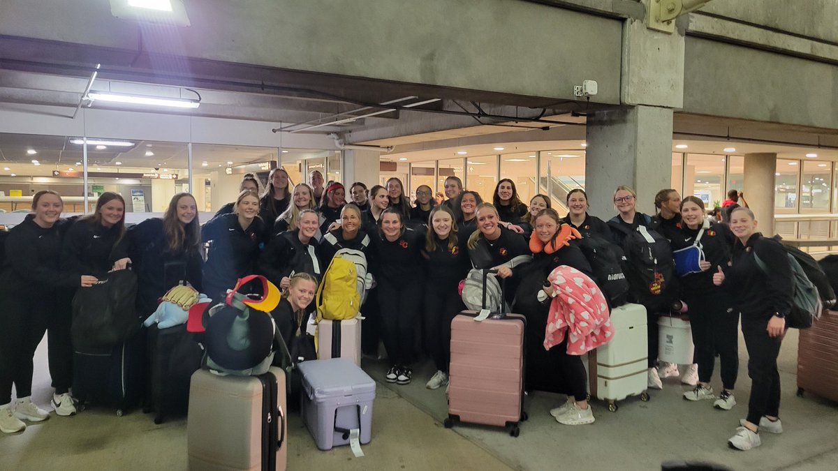 SCStormSoftball's tweet photo. We made it!
Florida Softball and The Spring Games, here we come!
#RollStorm https://t.co/dR7vYNQIHI