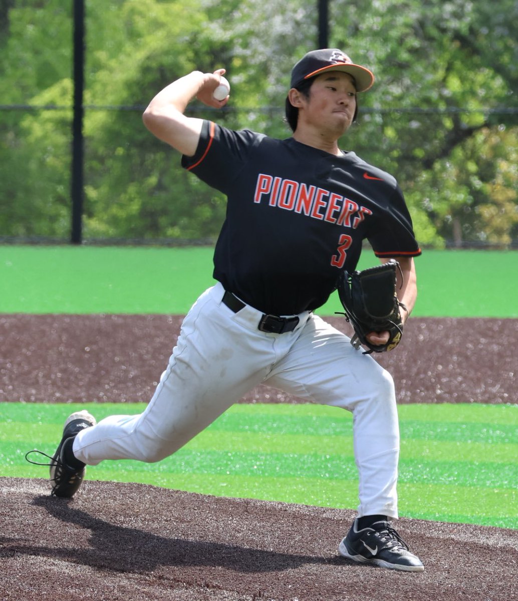 Huge shoutout to 2024 grad Tyler Shimabukuro on his acceptance to the John A. Burns School of Medicine at University of Hawaii at Manoa!   Congrats Shima!