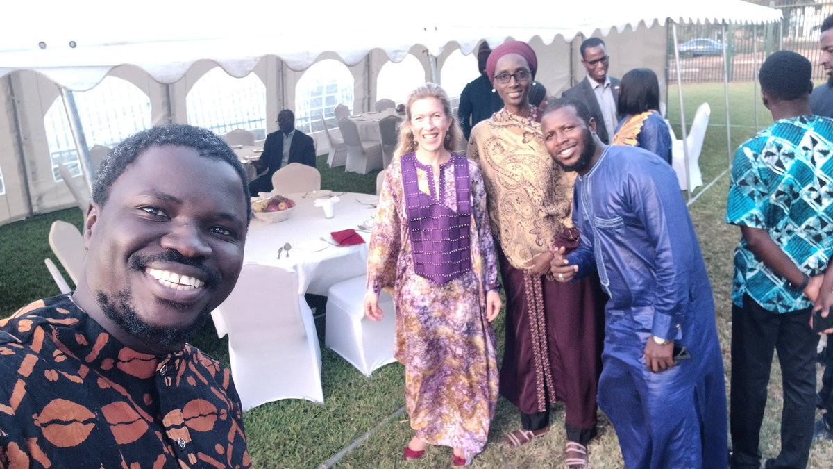 MS Bah Dynamic (@msbahdynamic) on Twitter photo Had a great chat with British High Commissioner <a href="/HCKingFCDO/">Harriet King</a> this evening. She expressed deep appreciation for The Gambia’s remarkable religious tolerance and coexistence. A wonderful Iftar at her residence with great food and company. Grateful for the invite! <a href="/UKinTheGambia/">UK In The Gambia🇬🇧🇬🇲</a> Had a great chat with British High Commissioner <a href="/HCKingFCDO/">Harriet King</a> this evening. She expressed deep appreciation for The Gambia’s remarkable religious tolerance and coexistence. A wonderful Iftar at her residence with great food and company. Grateful for the invite! <a href="/UKinTheGambia/">UK In The Gambia🇬🇧🇬🇲</a>