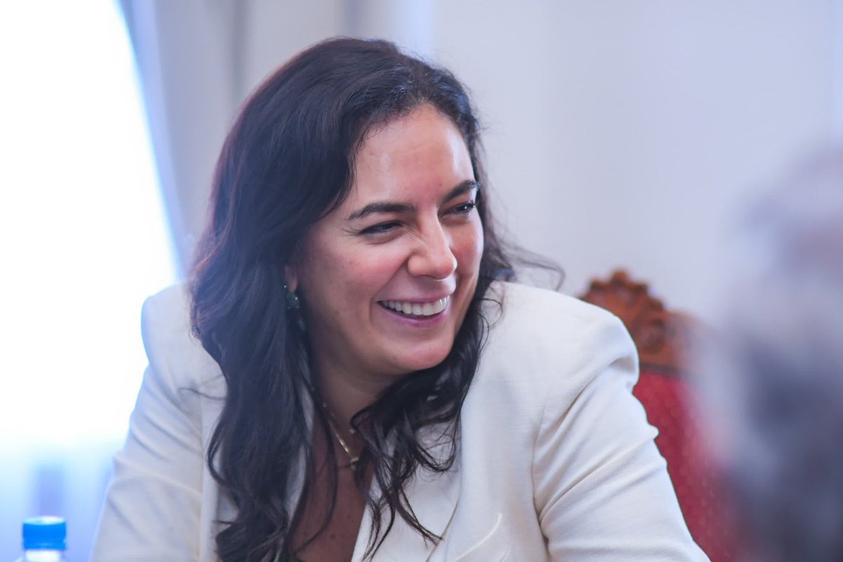 AllianaPedro's tweet photo. 🇵🇾🤝🇦🇷 ¡Futuro puente Pilar-Colonia Cano, cada vez más cerca!

Recibimos los estudios preliminares que permitirán definir la mejor ubicación para una nueva conexión entre Paraguay y Argentina. Un paso clave para impulsar el comercio, la integración y el desarrollo regional. ¡Seguimos avanzando hacia un país más conectado y próspero! 
•
•
@SantiPenap @AgendaCAF @mopcparaguay @clacent 
@GoberNeembucu @VictorHForneron