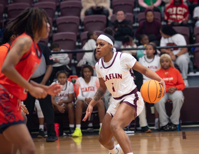 Claflin Senior Guard Nya Morris Named to D2CCA All-Region First Team 
athletics.claflin.edu/news/2025/3/13…
